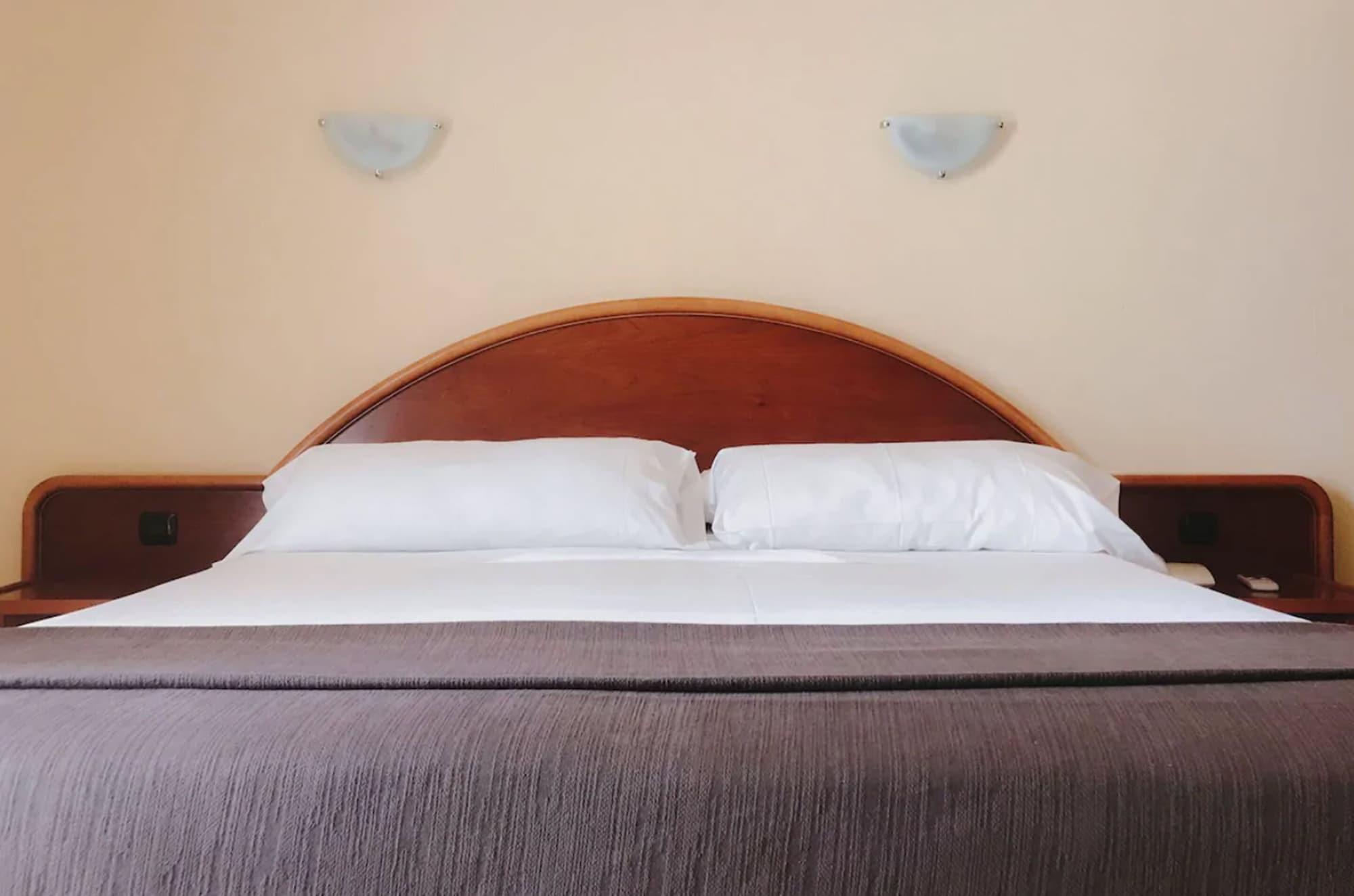 Hotel Marfil Sant Antoni de Portmany Extérieur photo