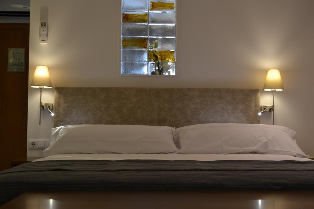 Hotel Marfil Sant Antoni de Portmany Extérieur photo