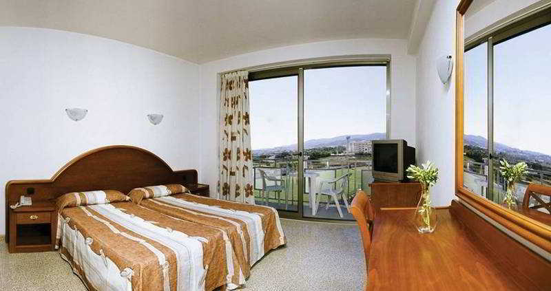 Hotel Marfil Sant Antoni de Portmany Extérieur photo